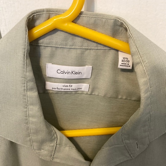 Calvin Klein micro check green dress shirt - Picture 2 of 2